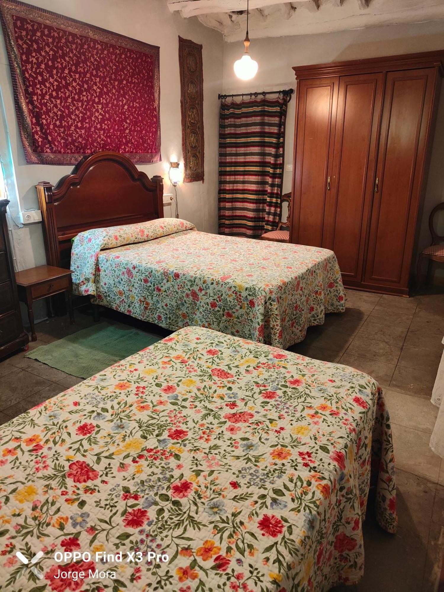 La Casa Rural De Paco Y Ana Pitres Екстериор снимка